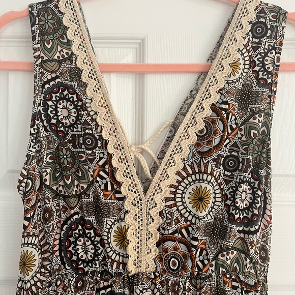 Si Belle Floral Lace Boho Dress - Picture 4 of 12